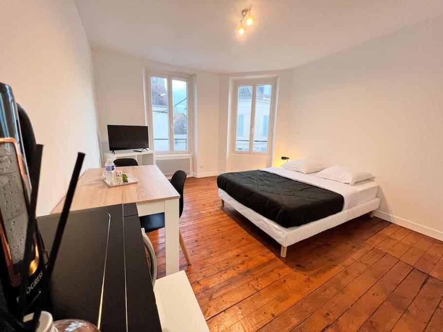 Appartement Maciet 2- Centre Ville Meaux-Gare-Disney Exterior foto