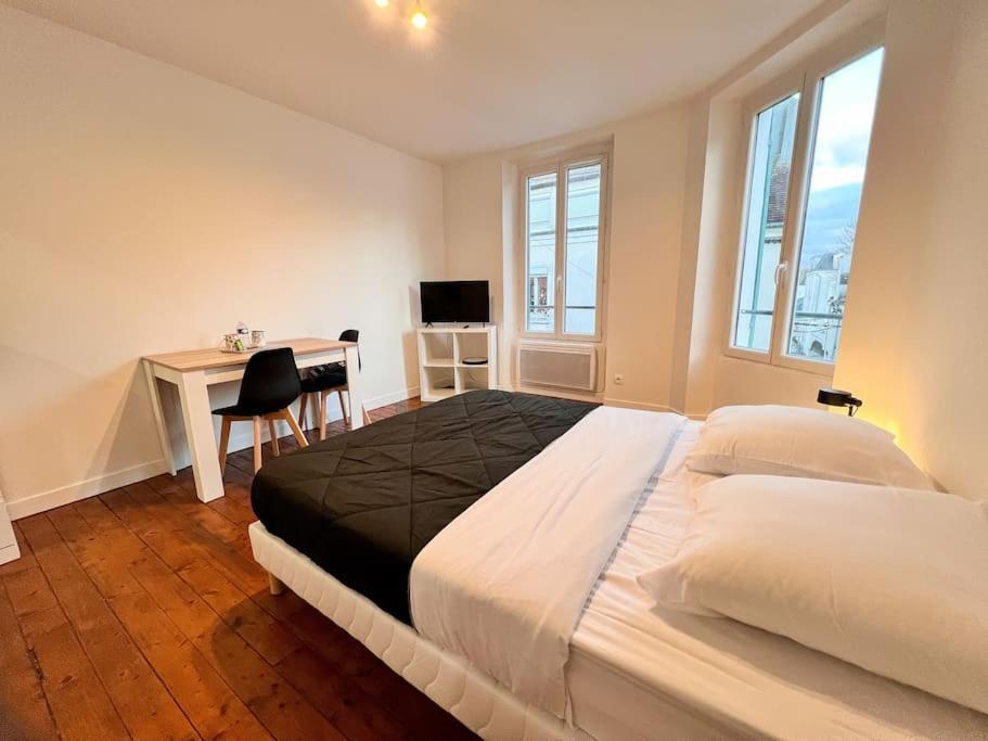 Appartement Maciet 2- Centre Ville Meaux-Gare-Disney Exterior foto